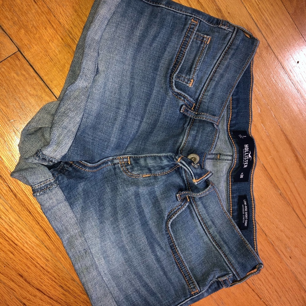 Low waisted shorts